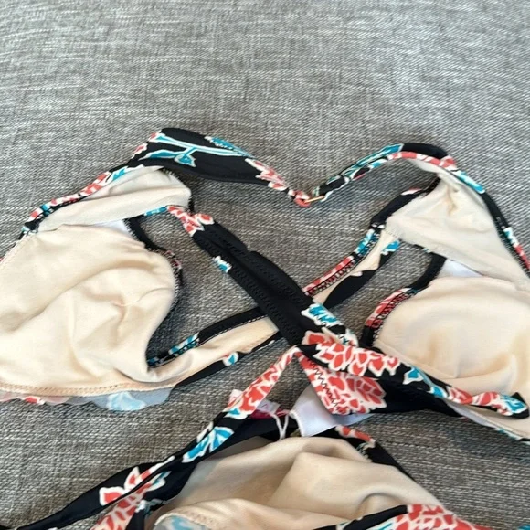 Vanilla Beach Women's Large Black Floral Bikini ruffles - Picture 9 of 14